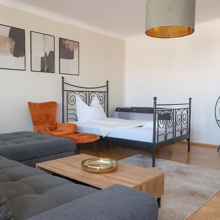 Tamliving Zentrum Luxus Messe Wifi Traumaussicht Sunrise&Sunset * Graz